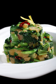 萝卜干青菜拌毛豆