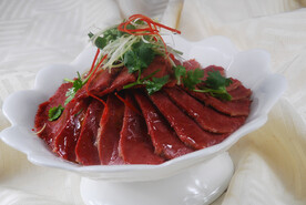 面皮捞牛肉