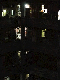 深夜的居民楼