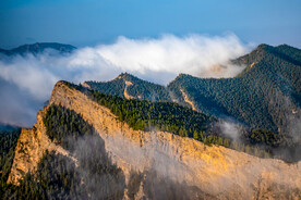 贺兰山