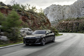 BMW 760i动态左侧大图素