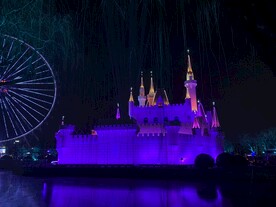 游乐园夜景