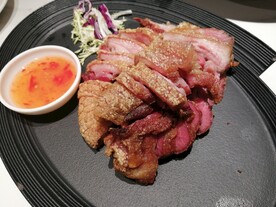 德国脆皮咸猪手美食