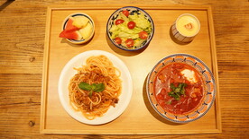 肉酱意面定食