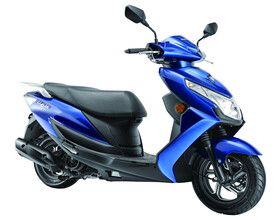  铃木UE125 