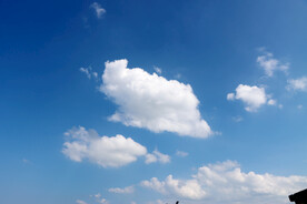 蓝天白云
