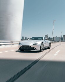宾利跑车