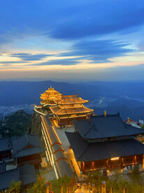 老君山金顶