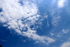 蓝天白云