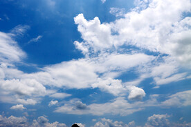 蓝天白云