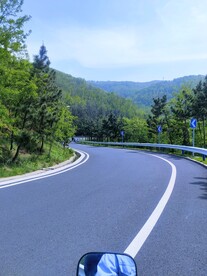 山间公路