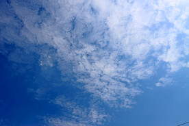 蓝天白云