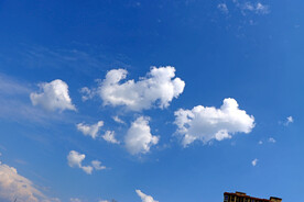 蓝天白云