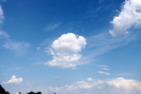 蓝天白云