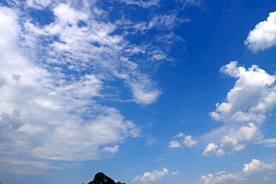 蓝天白云