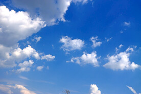 蓝天白云