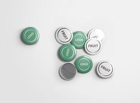 水果店vi圆形胸卡样机贴图