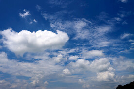 蓝天白云