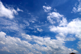 蓝天白云