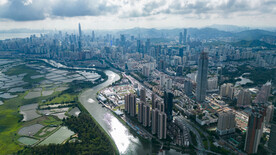 深港一河两岸