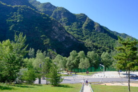青山