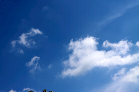 蓝天白云