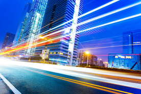 城市道路夜景
