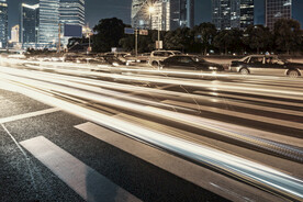 城市道路夜景