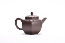 紫砂茶壶