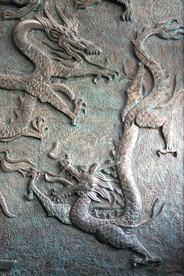 龙纹浮雕图片
