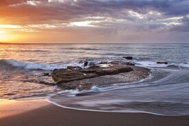 海滩日出日落摄影