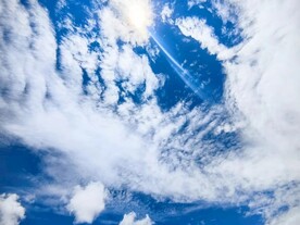 蓝天 白云 背景