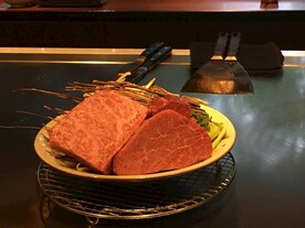 新鲜牛肉食材