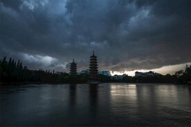 桂林双塔