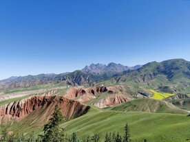 祁连山 卓尔山