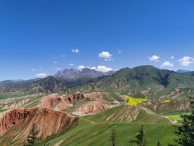  祁连山 卓尔山 