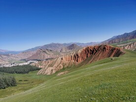 祁连山 卓尔山