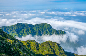 峨眉山
