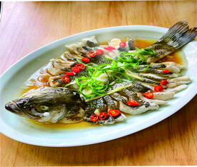 清蒸鲈鱼