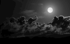 夜色月亮星空云朵