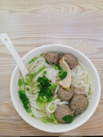 牛丸粿条