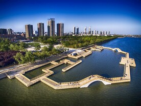 大型水上栈道