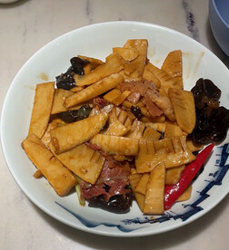 笋尖炒肉