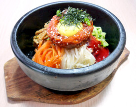 牛肉石锅拌饭