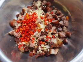 蒸腊鸭