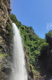 瀑布风景