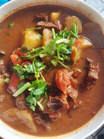 炖牛肉
