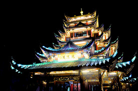 鸿恩阁夜景