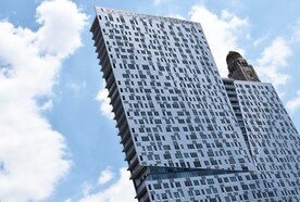 仰拍楼宇