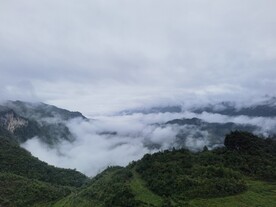 群山云海